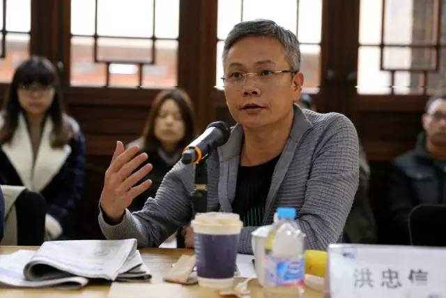 劲霸男装(上海)有限公司 董事长兼总裁 洪忠信